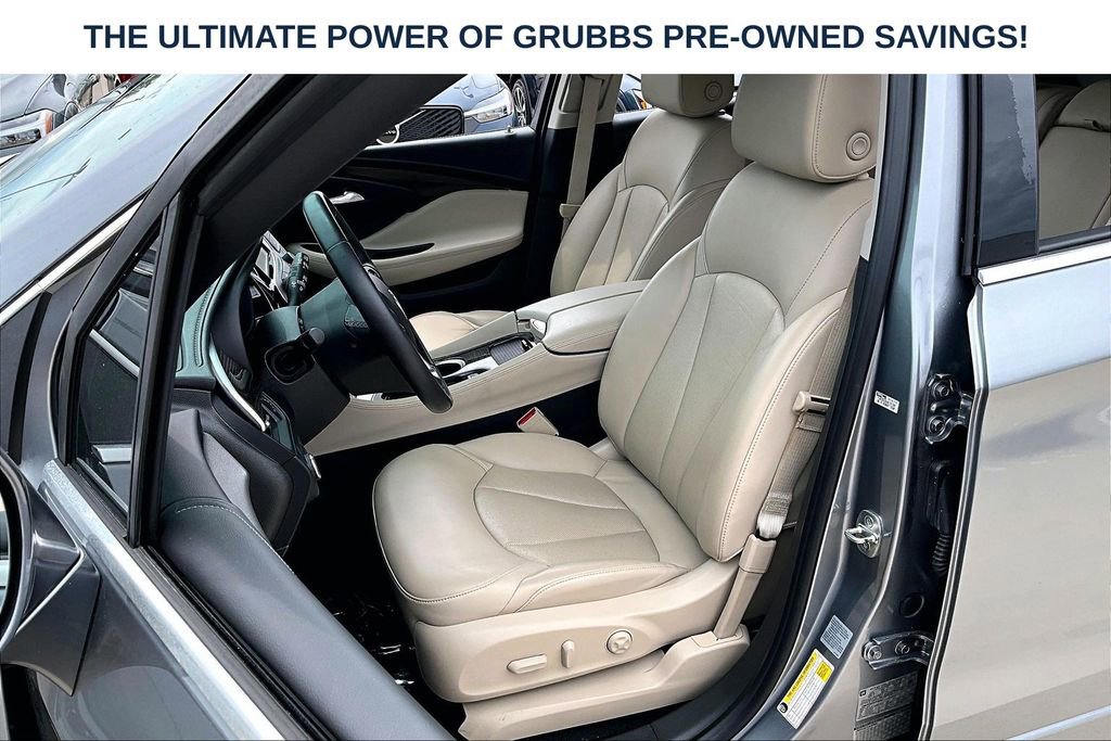 Used 2020 Buick Envision Essence FWD image 32
