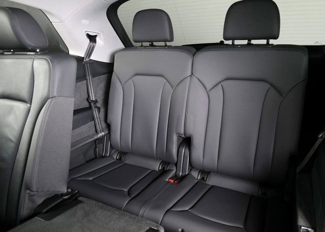 Certified 2022 Audi Q7 3.0T Premium Plus image 12