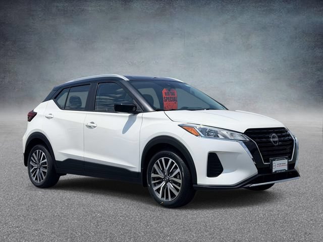 Used 2023 Nissan Kicks SV
