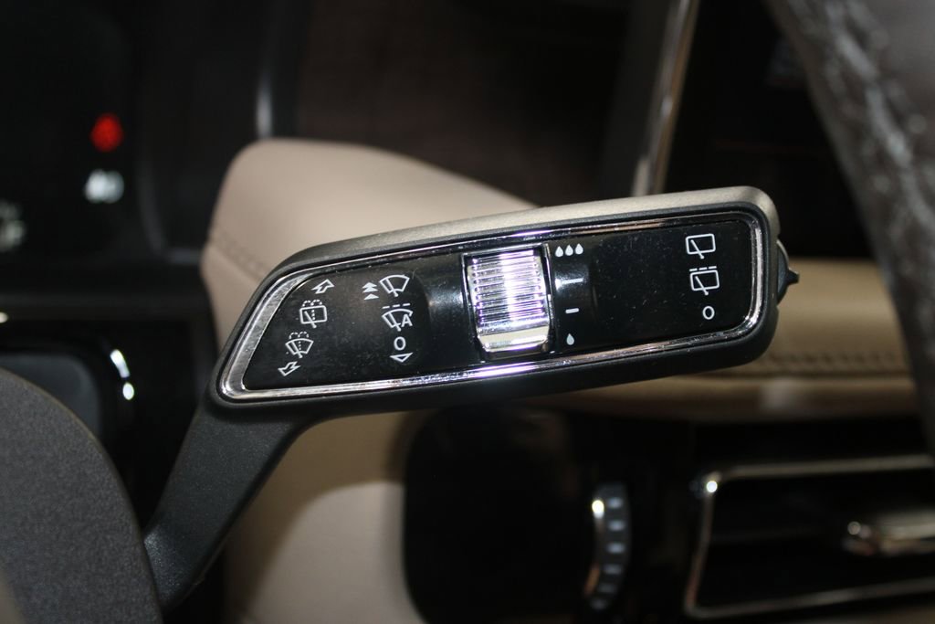 Used 2022 Lincoln Nautilus Reserve w/ Equipment Group 201A image 41