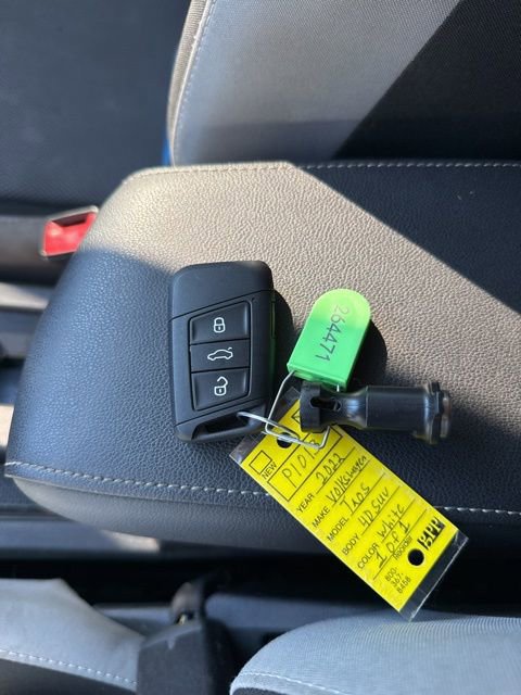 Used 2022 Volkswagen Taos S image 32