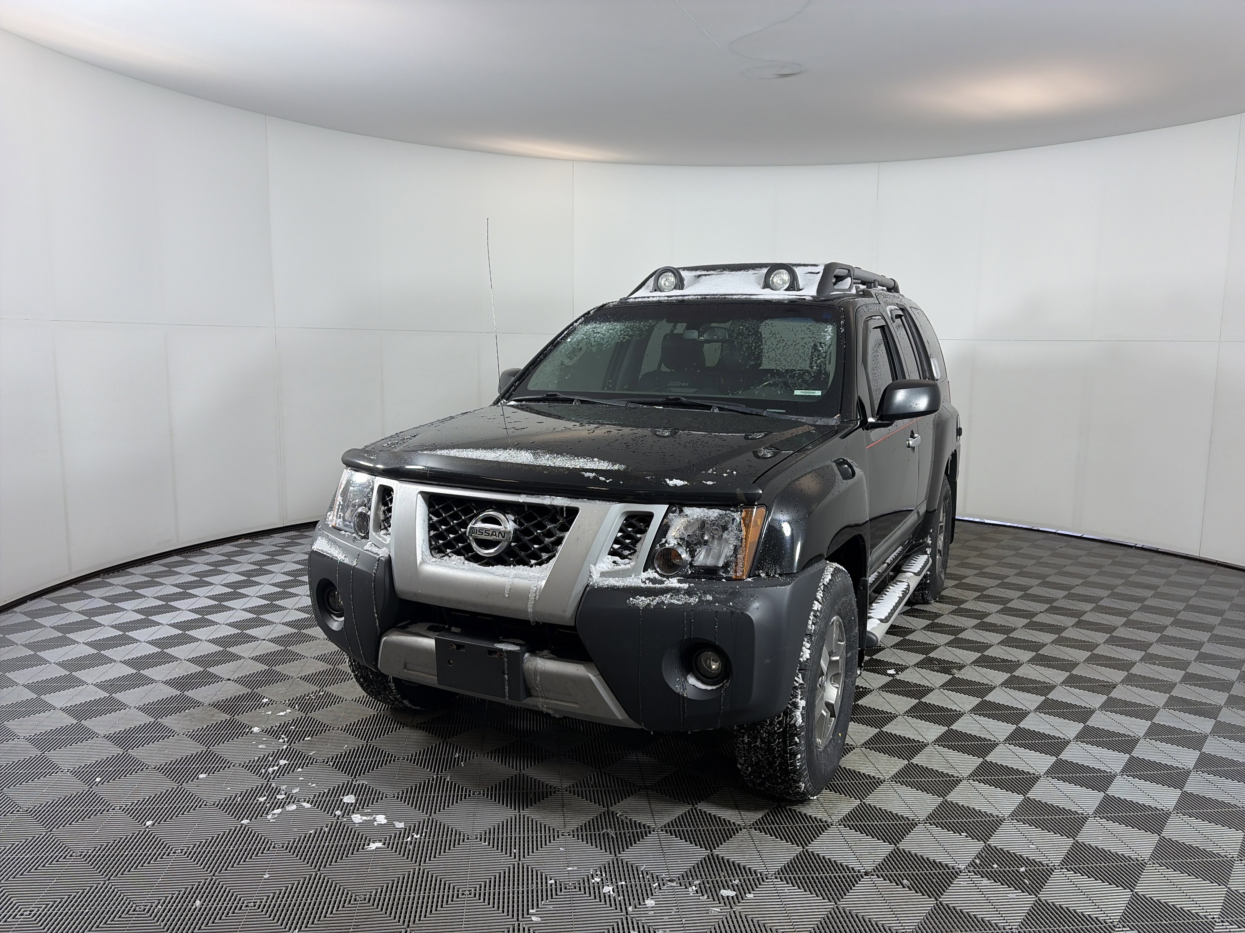 Used 2013 Nissan Xterra PRO-4X w/ Pro-4x Leather Pkg image 2