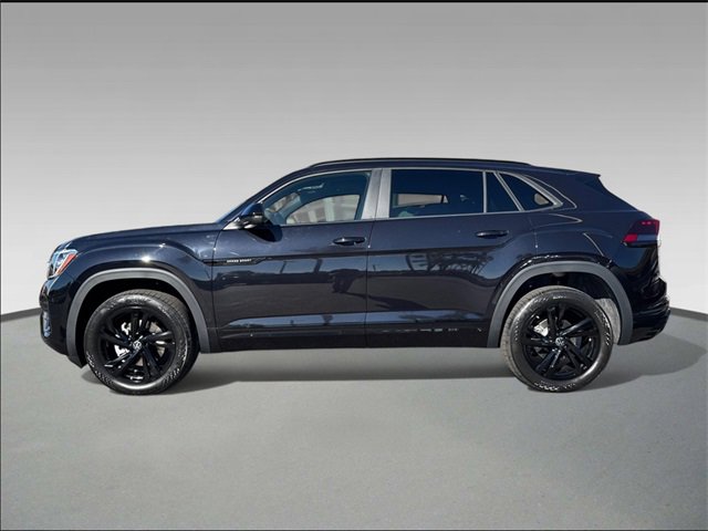New 2026 Volkswagen Atlas Cross Sport SEL R-Line image 3