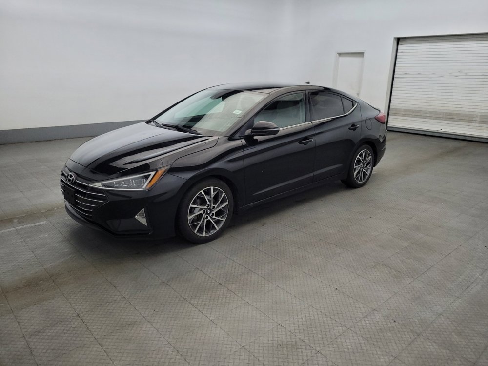 Used 2020 Hyundai Elantra Limited FWD image 2
