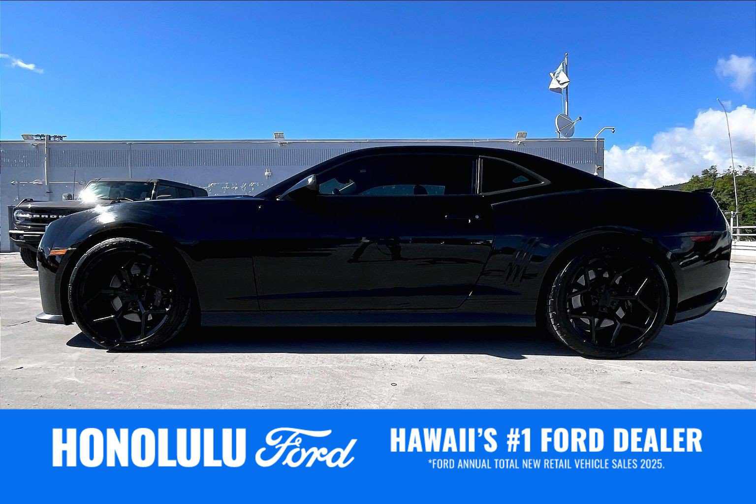 Used 2012 Chevrolet Camaro ZL1 RWD image 3