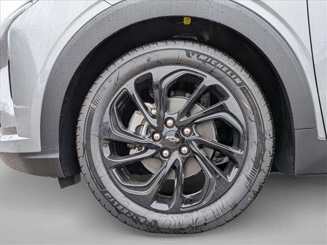 New 2027 Chevrolet Bolt RS w/ Technology Package image 18