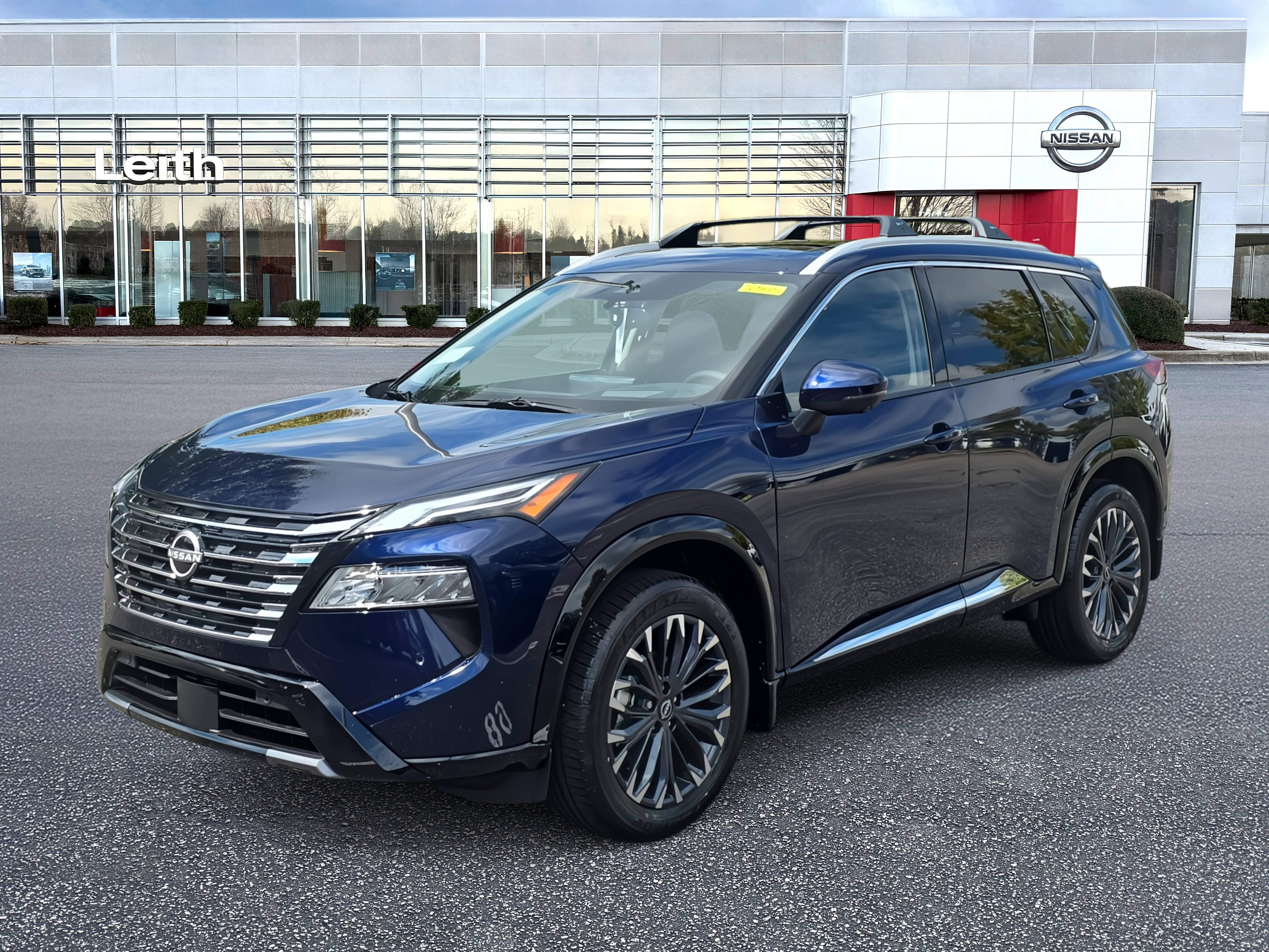 New 2026 Nissan Rogue Platinum image 1