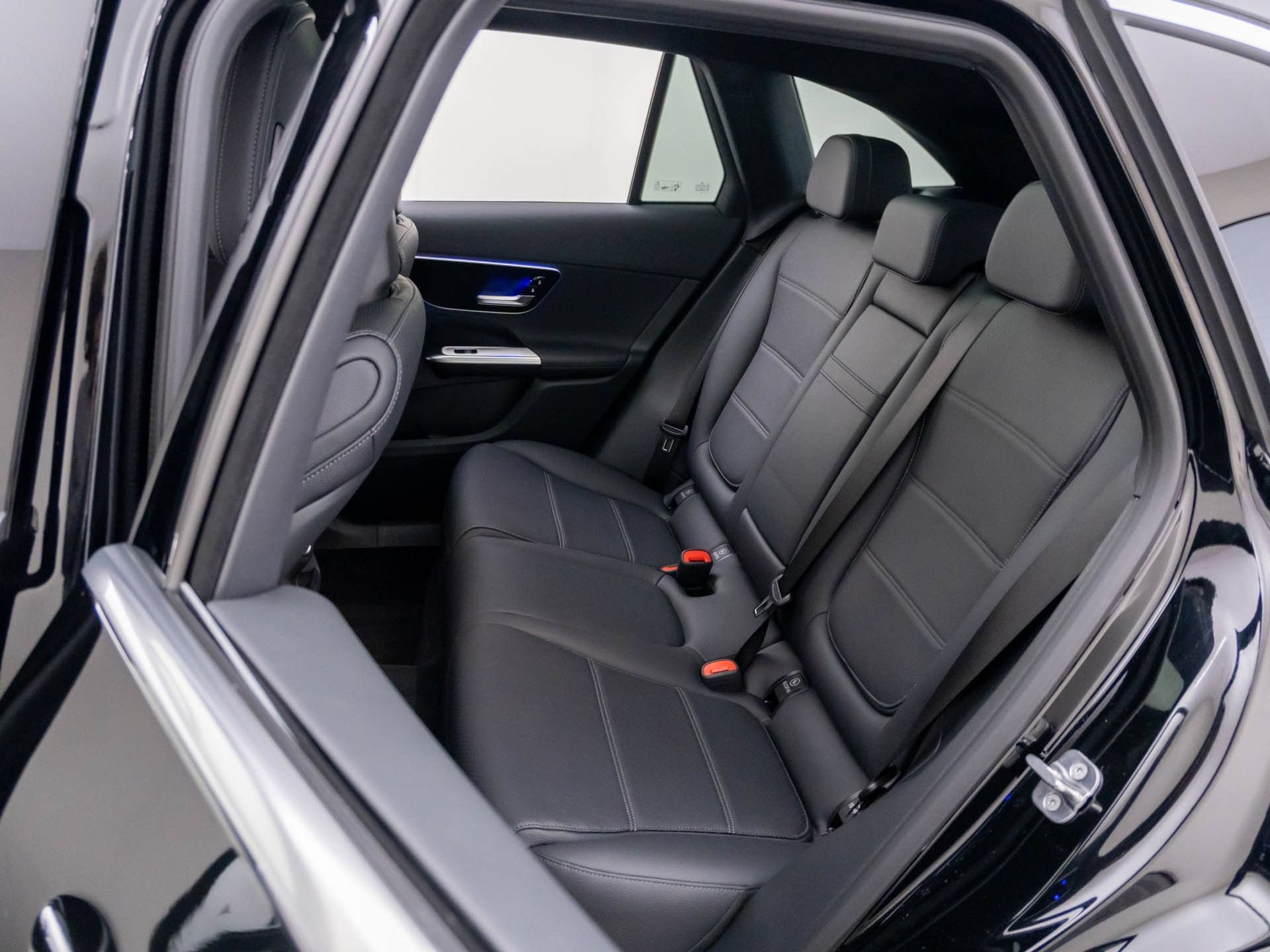 New 2026 Mercedes-Benz GLC 300 4MATIC image 18