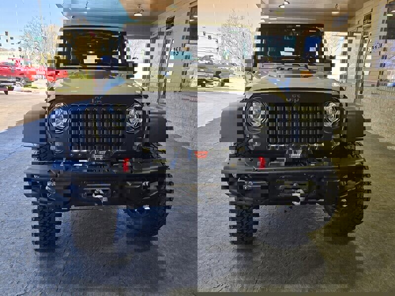 Used 2017 Jeep Wrangler Unlimited Rubicon w/ Quick Order Package 24Z Recon image 11