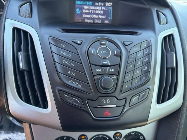 Used 2012 Ford Focus SE FWD image 8