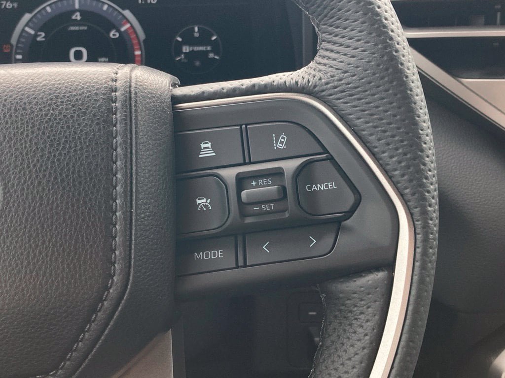 Certified 2026 Toyota Tundra Limited AWD/4WD image 18