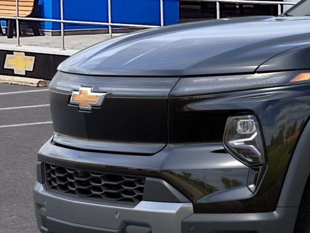 New 2026 Chevrolet Silverado EV LT w/ LPO, Dark Package Plus AWD/4WD image 13