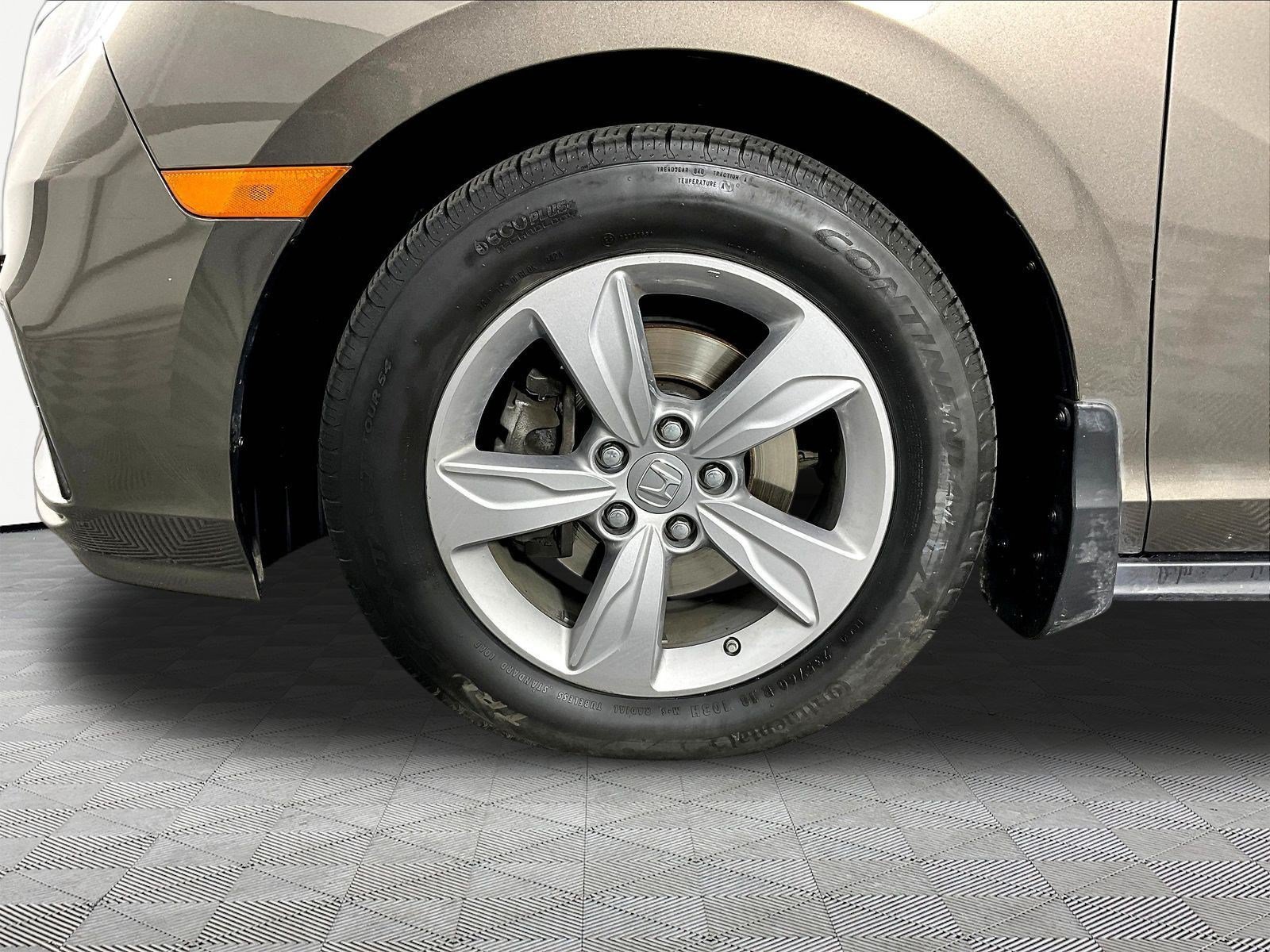 Used 2020 Honda Odyssey EX-L image 32