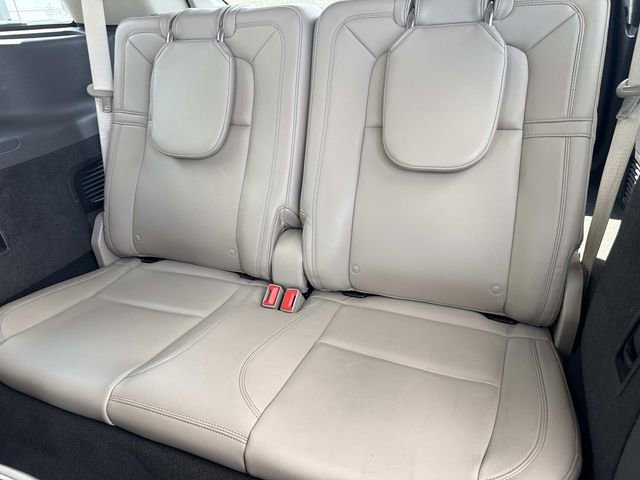 Used 2020 Lincoln Aviator Reserve w/ Equipment Group 201A image 17