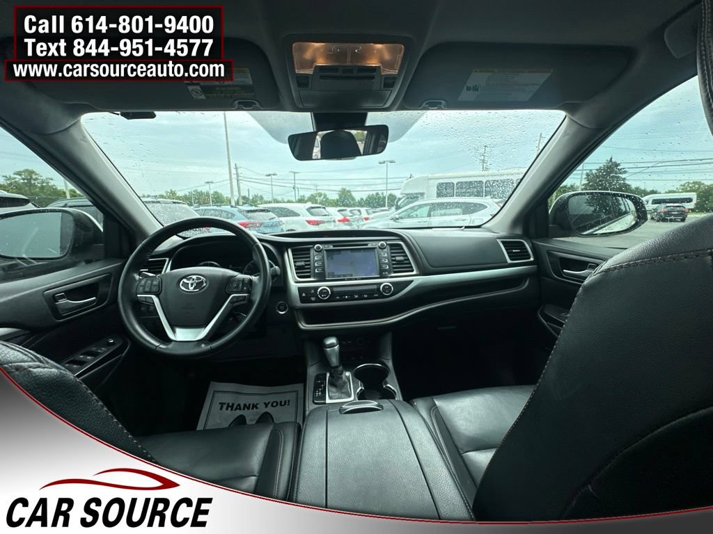 Used 2019 Toyota Highlander XLE AWD/4WD image 20