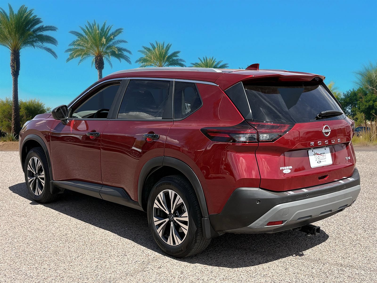 Used 2023 Nissan Rogue SV w/ SV Premium B Package FWD image 3