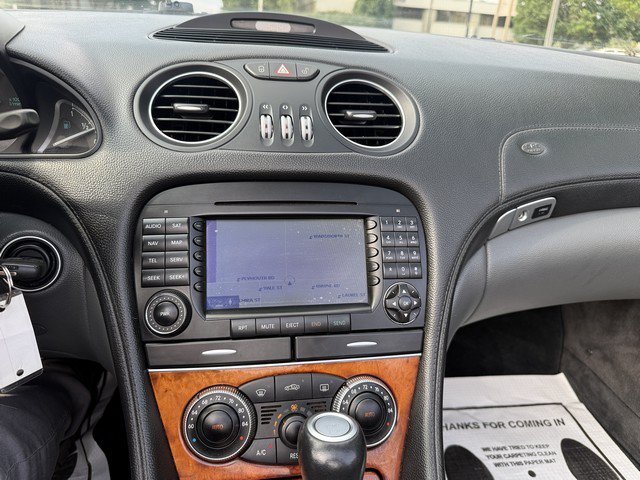 Used 2006 Mercedes-Benz SL 500 image 34
