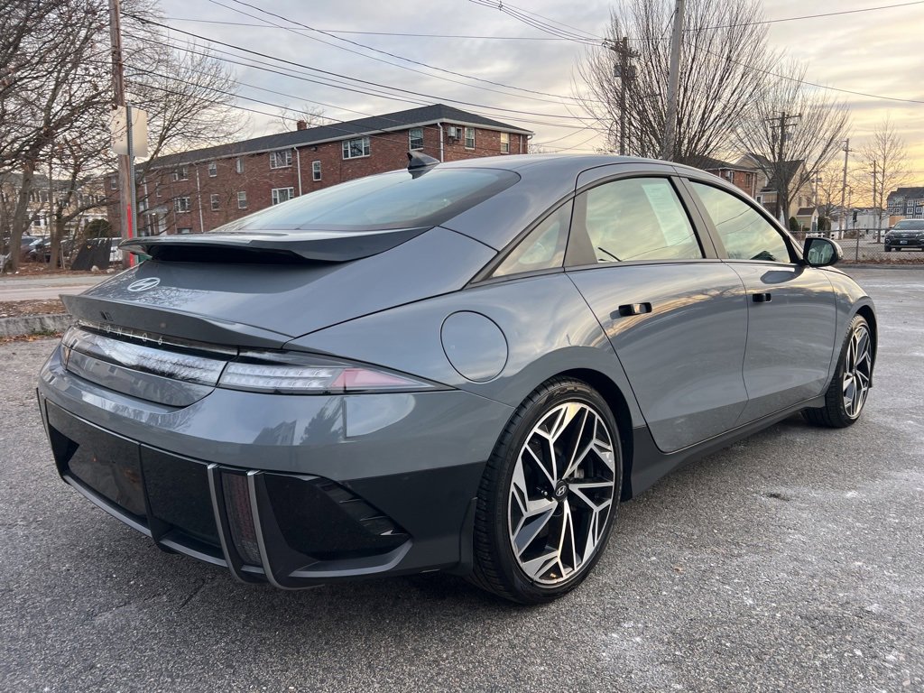 Used 2023 Hyundai Ioniq 6 SEL image 5