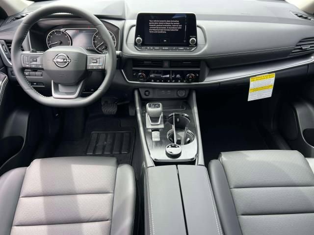 New 2026 Nissan Rogue SV AWD/4WD image 13