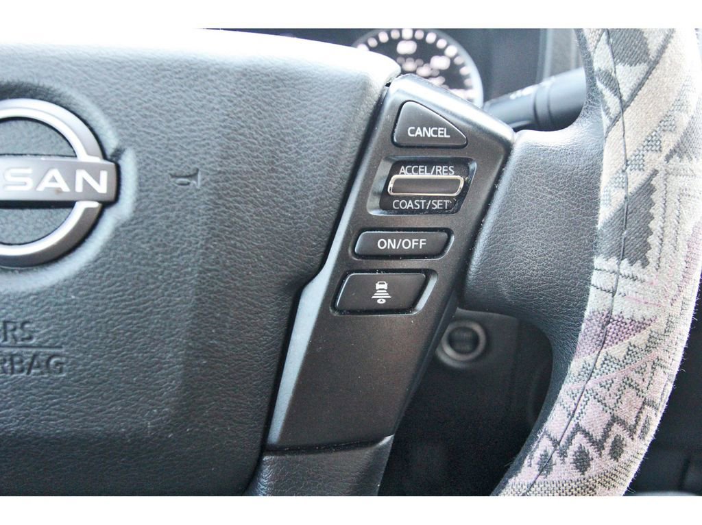 Used 2024 Nissan Frontier SV w/ Technology Package image 14