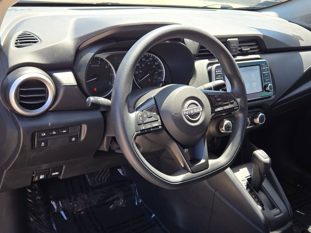 Used 2023 Nissan Versa S w/ Trunk Package FWD image 17