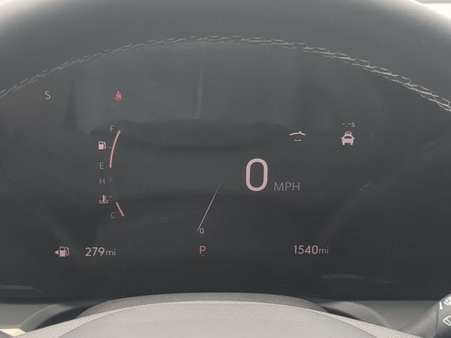 Used 2026 Buick Encore GX Avenir w/ Avenir Technology Package FWD image 26