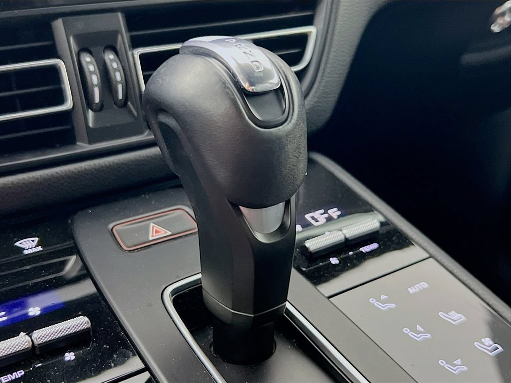Certified 2023 Porsche Macan GTS AWD/4WD image 19