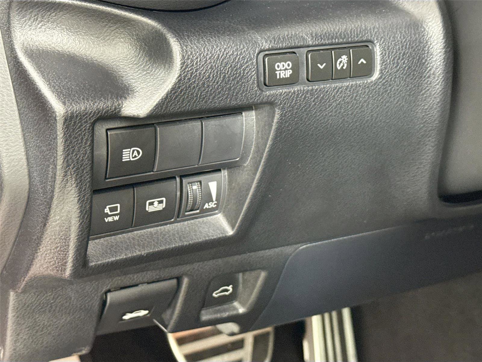 Used 2023 Lexus IS 350 F Sport image 16