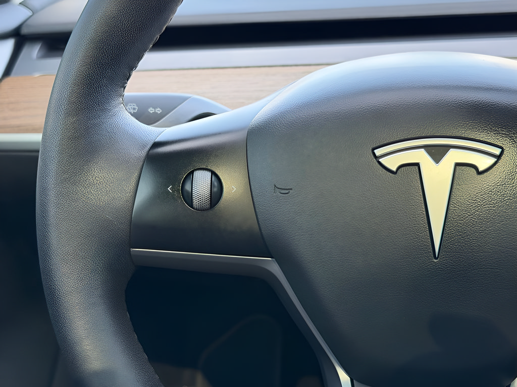 Used 2023 Tesla Model 3 Performance AWD/4WD image 42