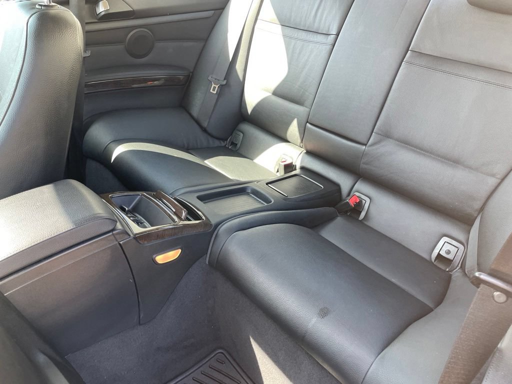 Used 2011 BMW 328i xDrive Coupe AWD/4WD image 19