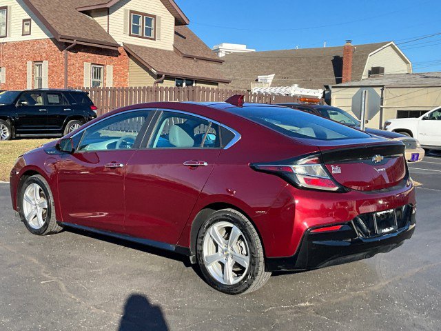 Used 2017 Chevrolet Volt LT w/ Comfort Package image 3