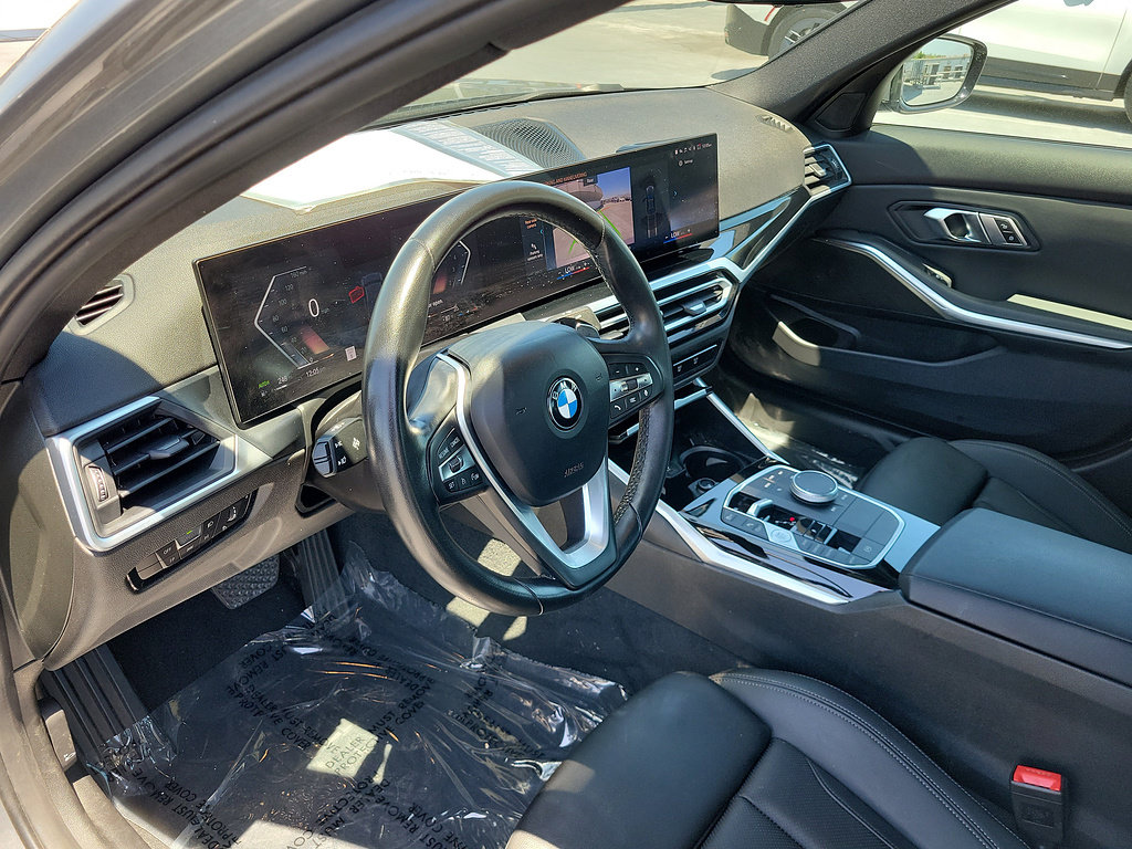 Used 2023 BMW 330i Sedan w/ Driving Assistance Package RWD image 16