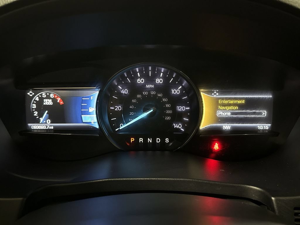 Used 2019 Ford Explorer Limited w/ Class III Trailer Tow Package FWD image 12