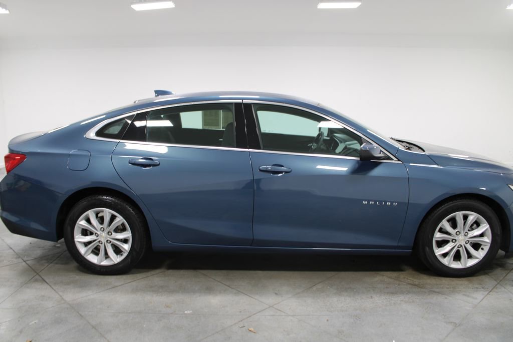 Used 2024 Chevrolet Malibu LT image 11