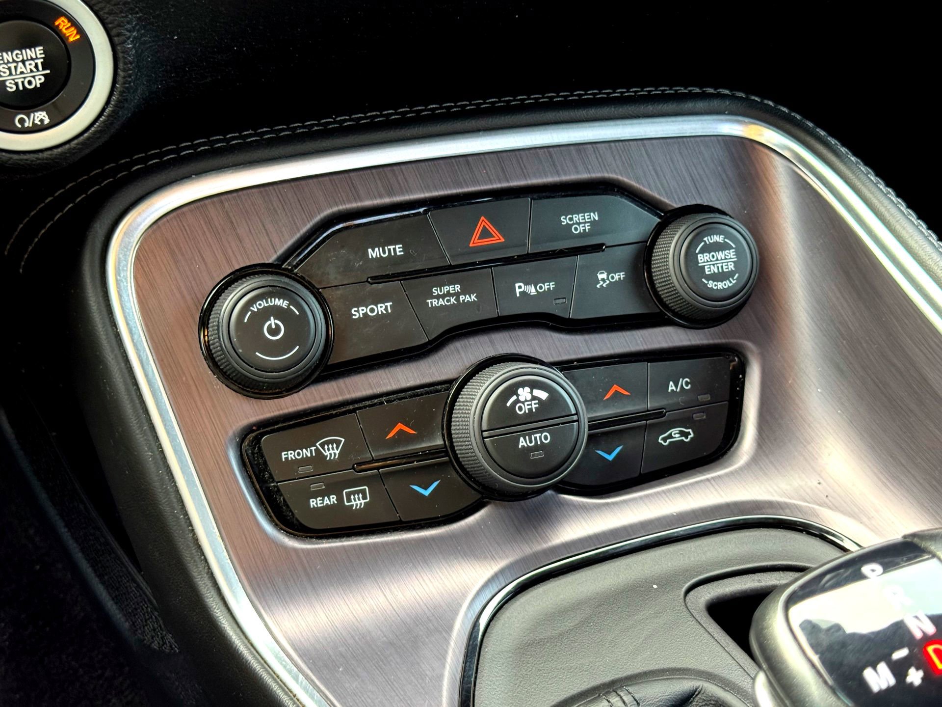 Used 2018 Dodge Challenger R/T Scat Pack RWD image 27