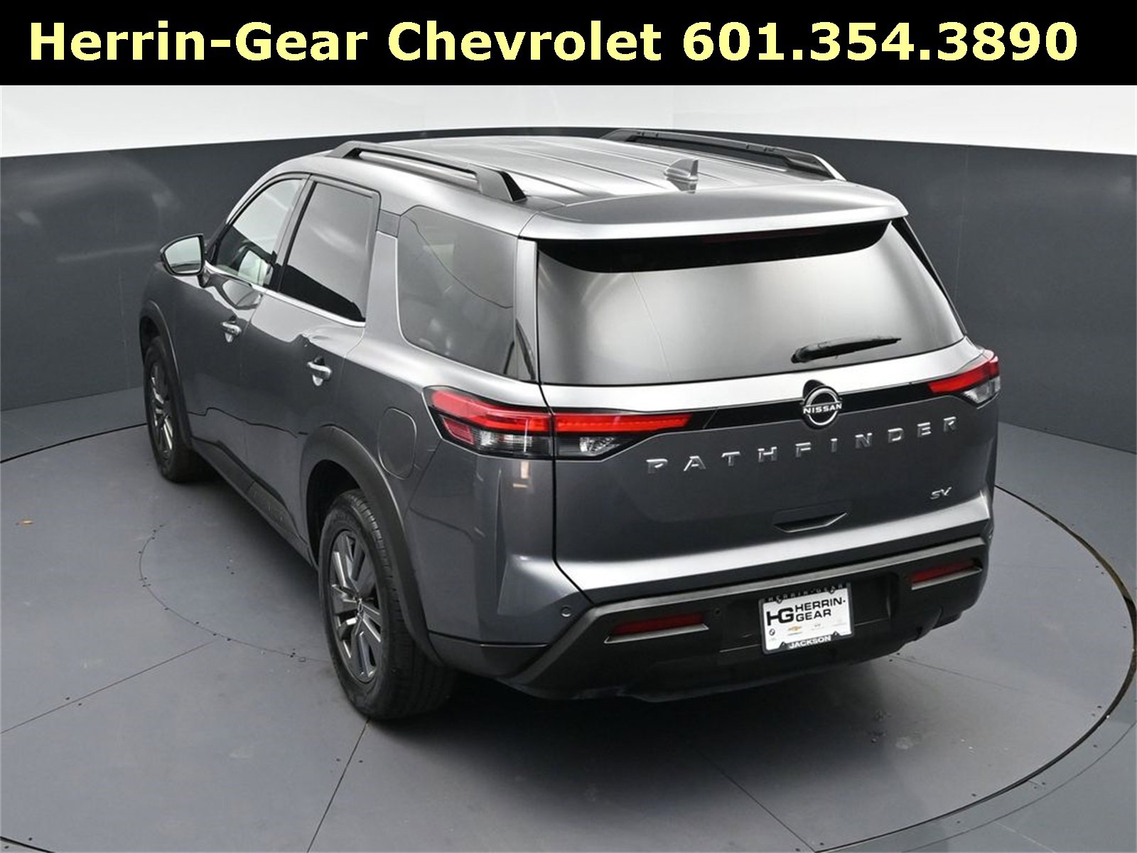 Used 2022 Nissan Pathfinder SV image 35