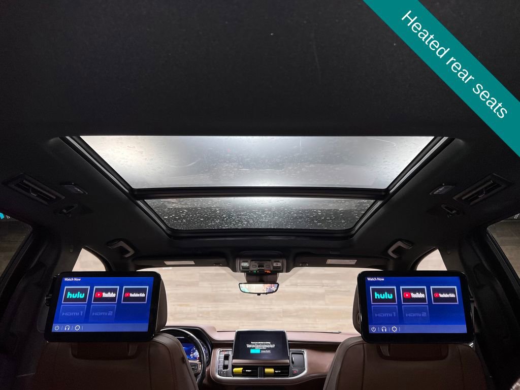 Used 2023 Chevrolet Suburban High Country w/ Advanced Technology Package image 18