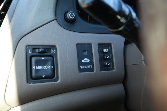 Used 2001 Lexus RX 300 4DR AWD image 13