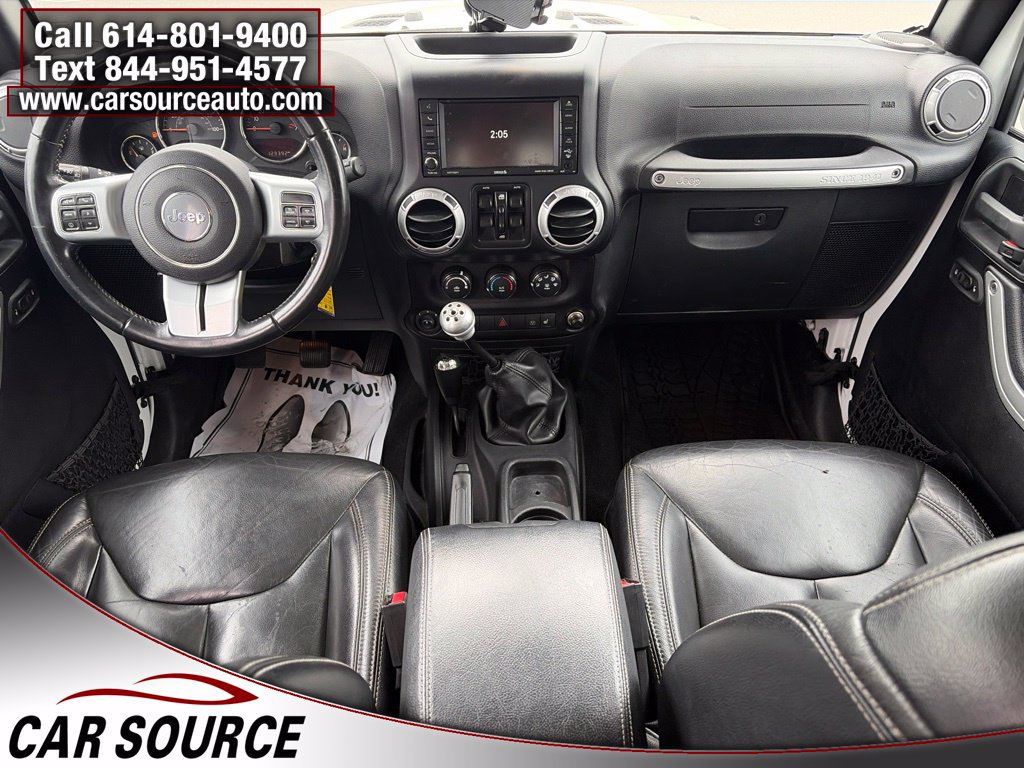 Used 2016 Jeep Wrangler Unlimited Rubicon AWD/4WD image 8
