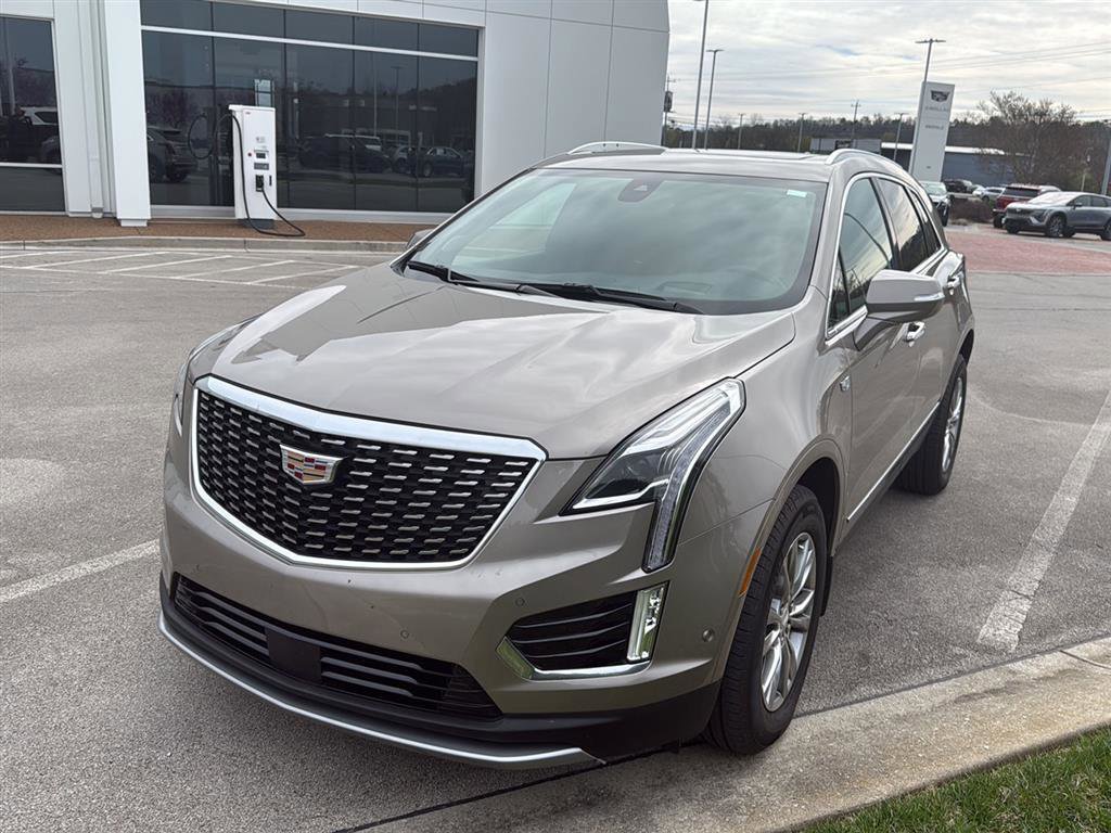 Used 2023 Cadillac XT5 Premium Luxury w/ Technology Package image 12