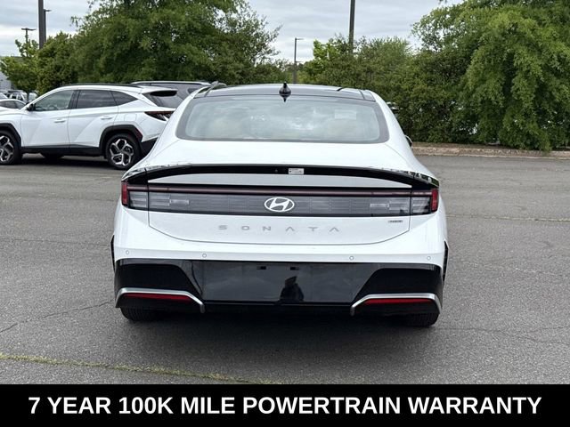 Used 2024 Hyundai Sonata Limited FWD image 3