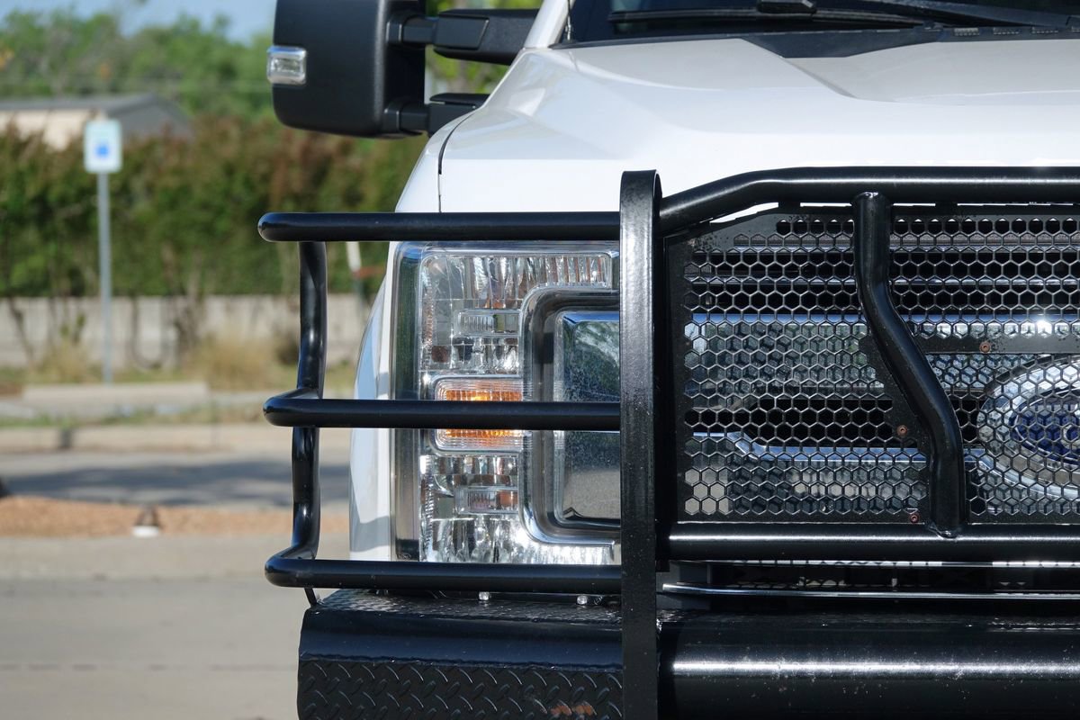 Used 2019 Ford F250 Lariat w/ Lariat Value Package AWD/4WD image 5