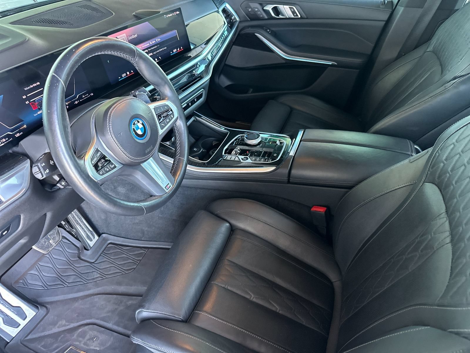 Used 2024 BMW X5 xDrive50e w/ Executive Package AWD/4WD image 10