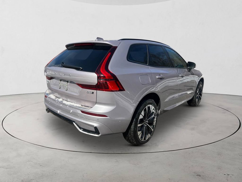 New 2026 Volvo XC60 B5 Plus w/ Protection Package Premier AWD/4WD image 5