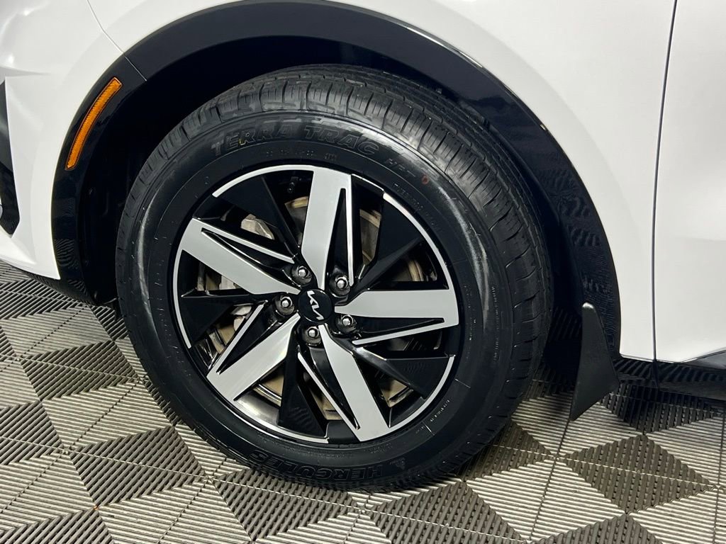 Used 2023 Kia Sorento EX w/ Panoramic Sunroof Package image 14