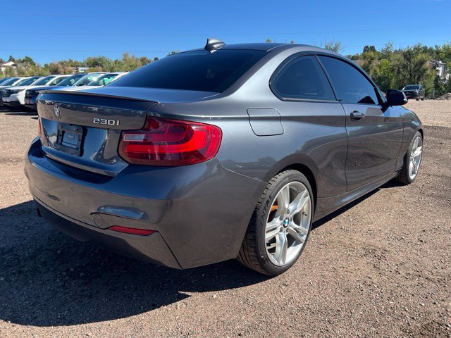 Used 2017 BMW 230i Coupe RWD image 5