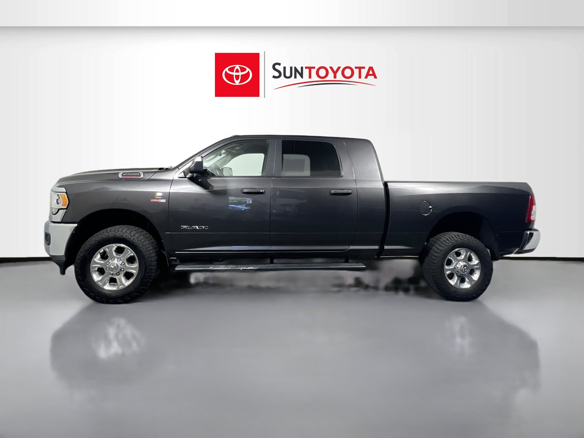 Used 2022 RAM 2500 Big Horn w/ Level A Equipment Group AWD/4WD image 7