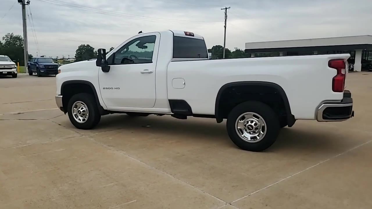 Used 2024 Chevrolet Silverado 2500 LT w/ Convenience Package image 6