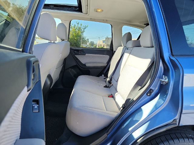 Used 2017 Subaru Forester 2.5i Premium w/ Popular Package #2A AWD/4WD image 13