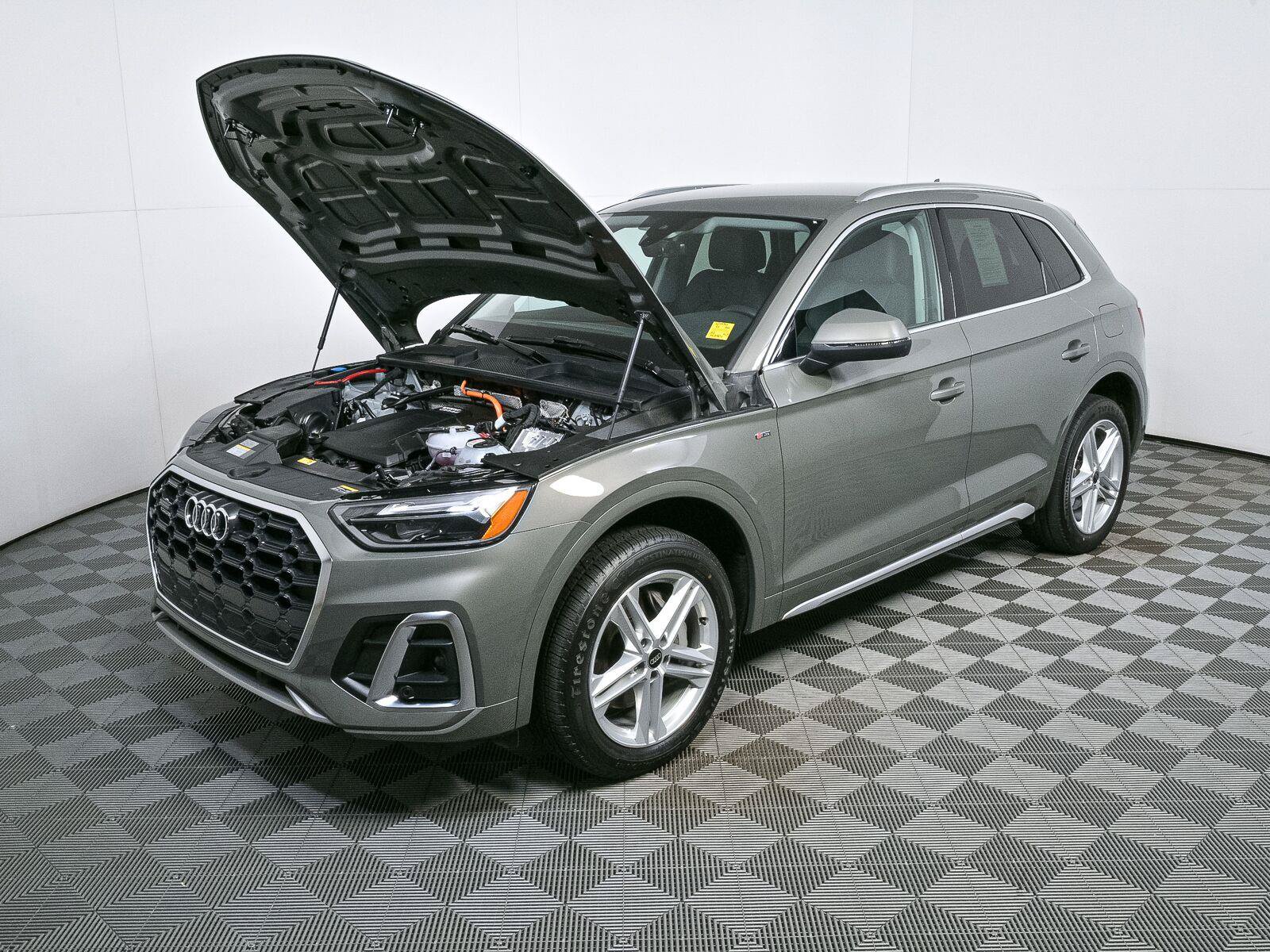 Used 2023 Audi Q5 e Premium AWD/4WD image 30